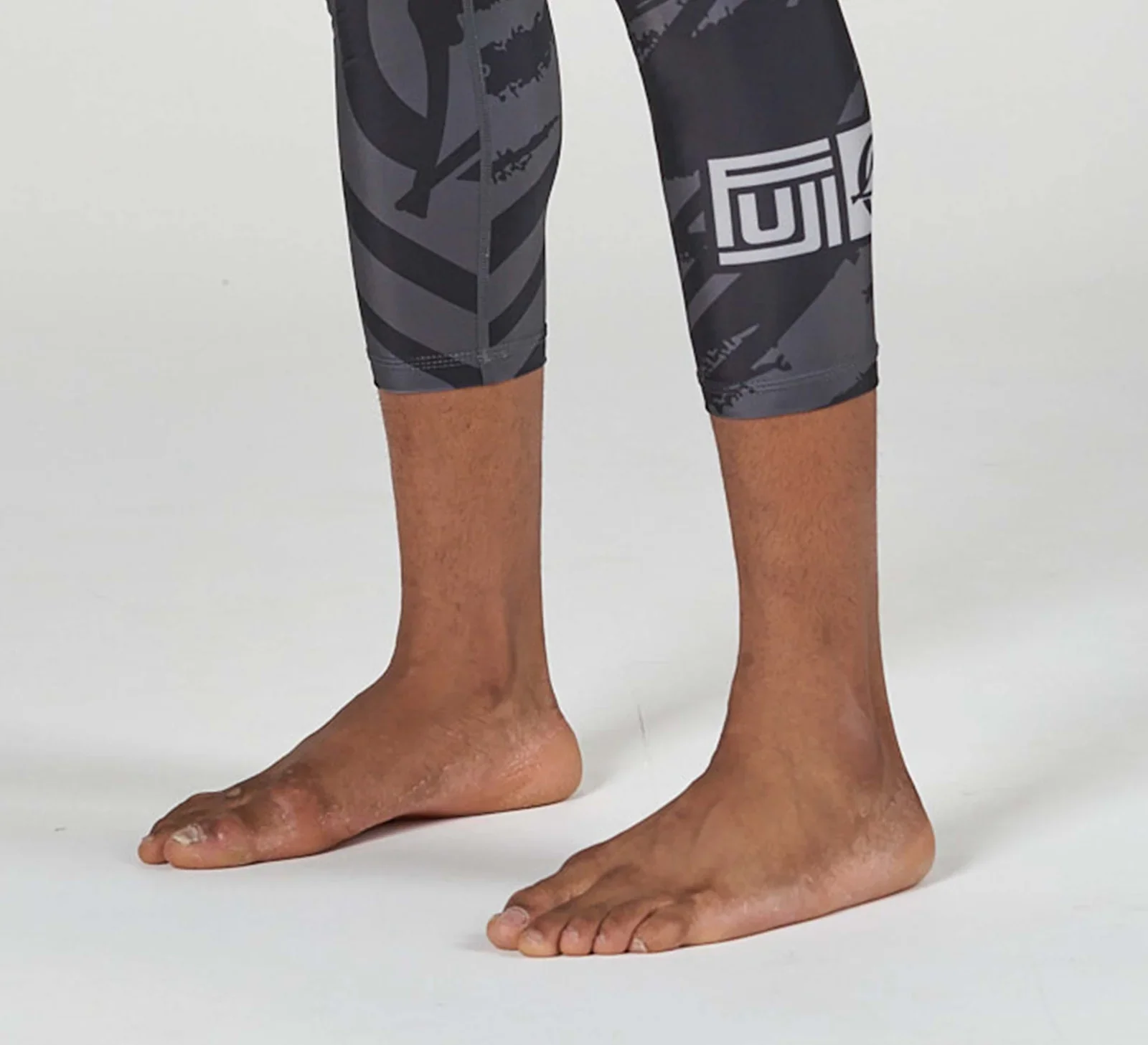 Fuji Battle Flex Lite Spats - Image 3