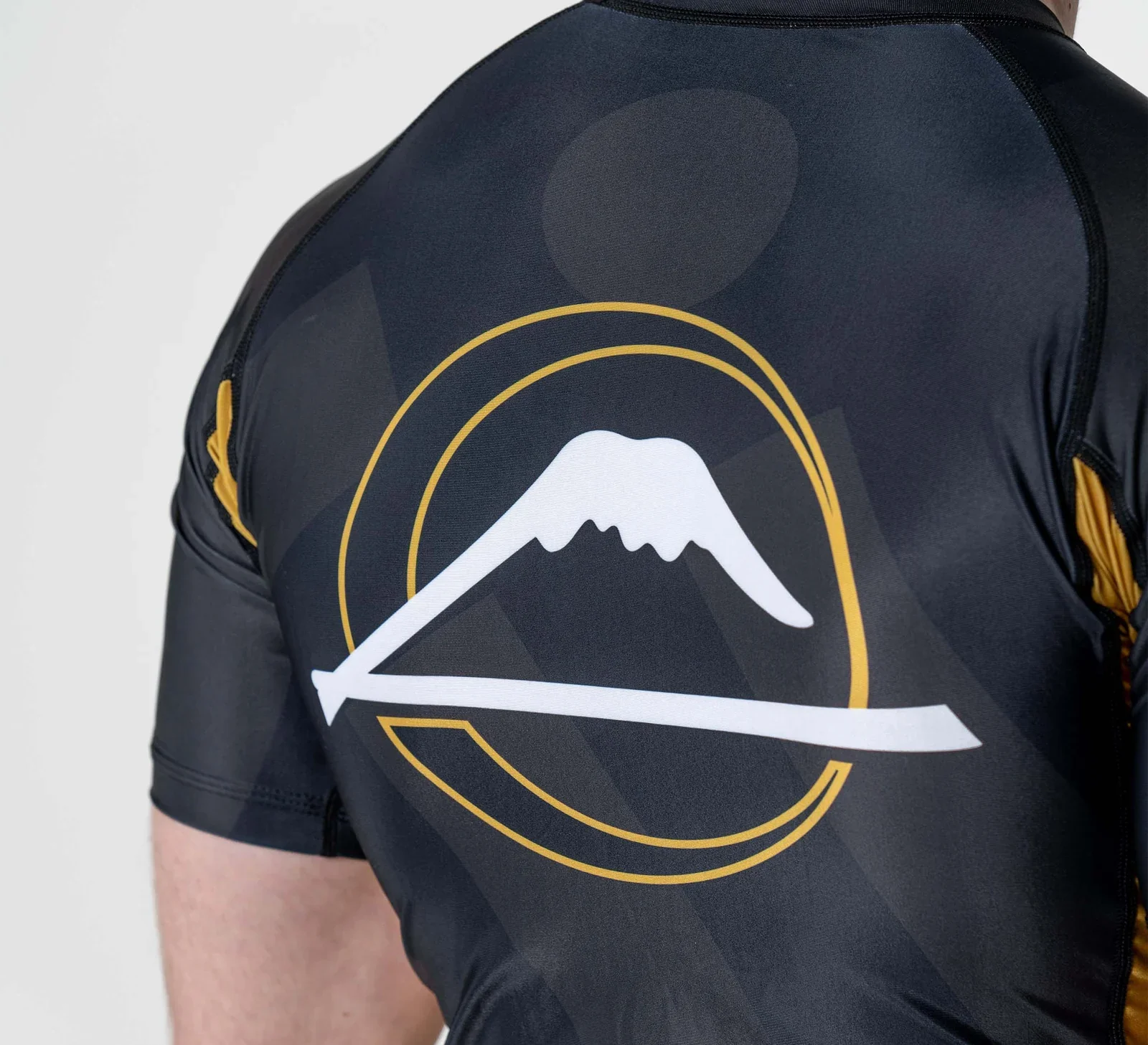 Fuji Rebel Flex Lite Rashguard - Image 9