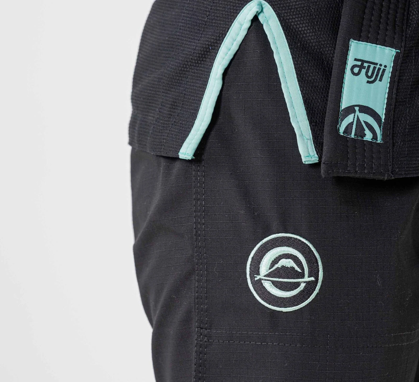 Fuji Womens Flow-Tech BJJ Gi - Image 24
