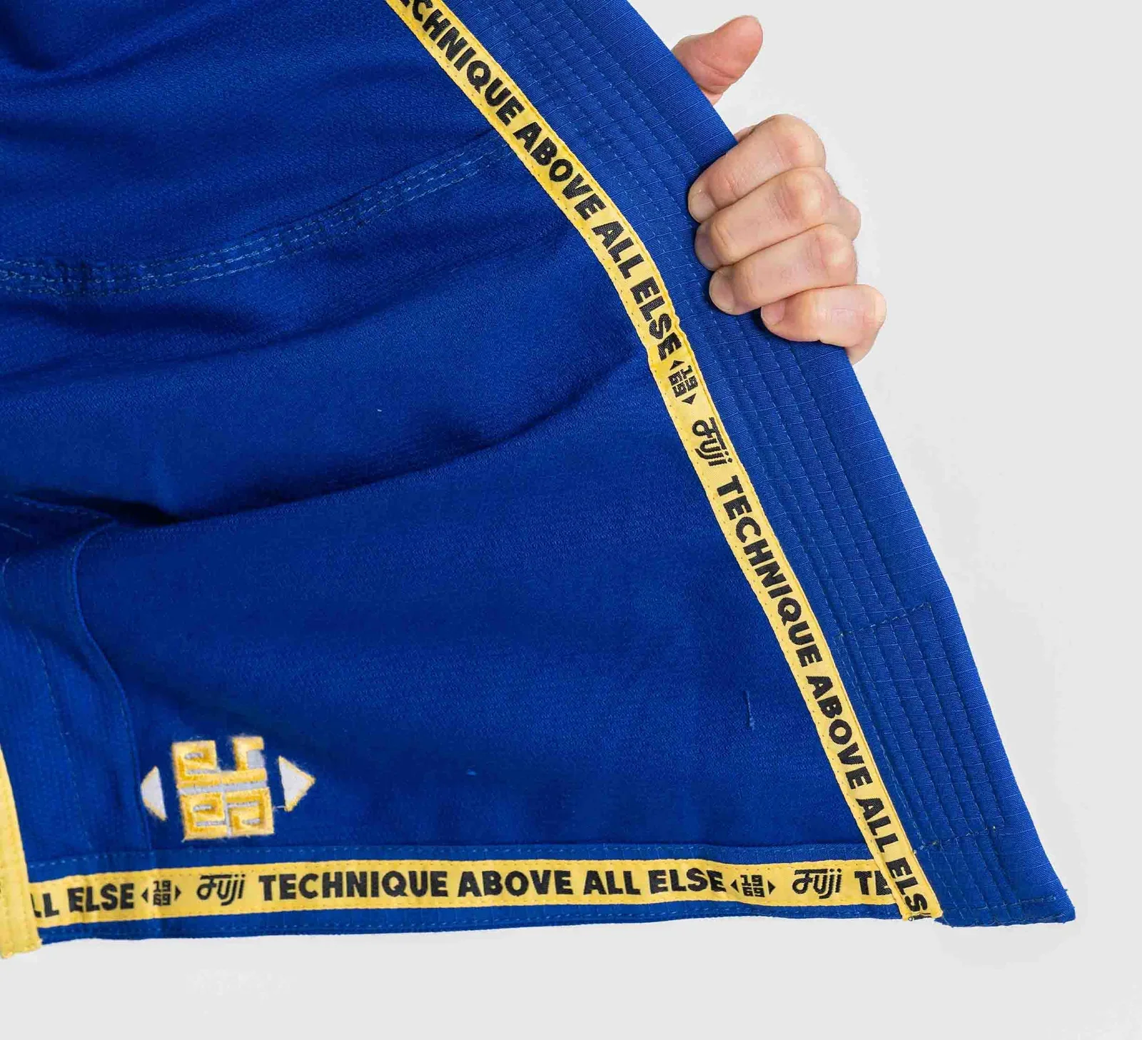 Fuji Womens Flow-Tech BJJ Gi - Image 45